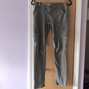Skinny Cargo Pants